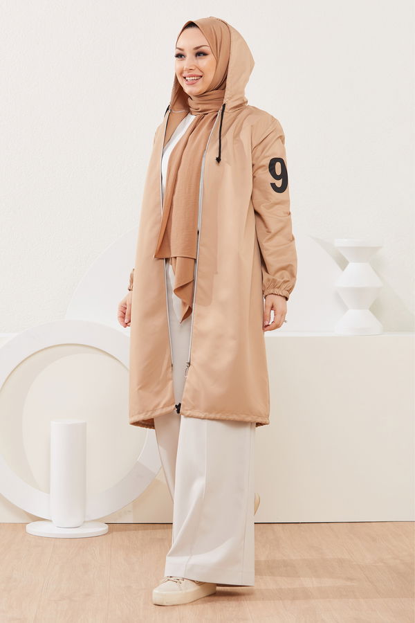 Hooded Cap Mink - 02 7087