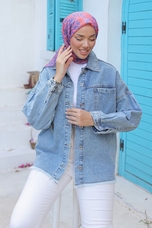 Kadın Oversize Püskül Detay Yaka Cep Kot Ceket Acik Mavi - 26580