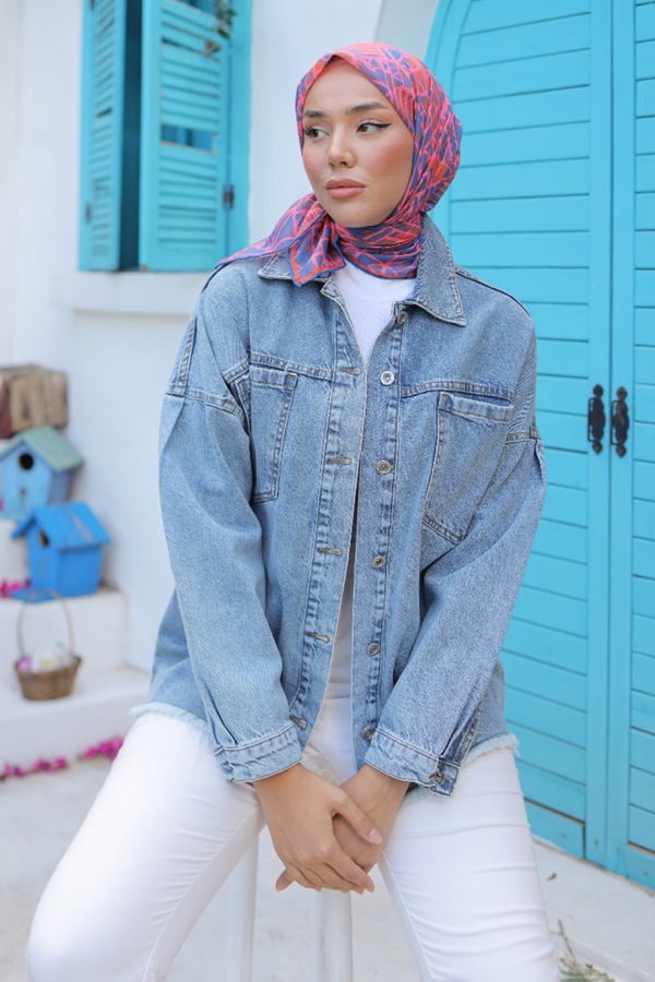 Kadın Oversize Püskül Detay Yaka Cep Kot Ceket Acik Mavi - 26580