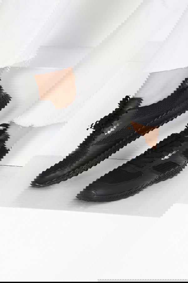 Kadın Siyah Yüksek Taban Spor Ayakkabı - 27089