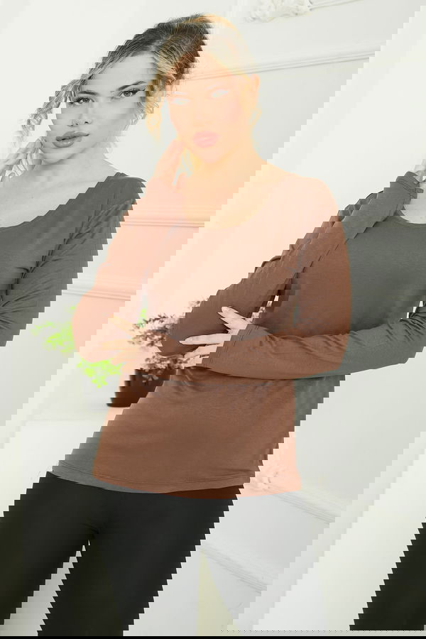 Ön ve Arka Oval Yaka Badi - 26829